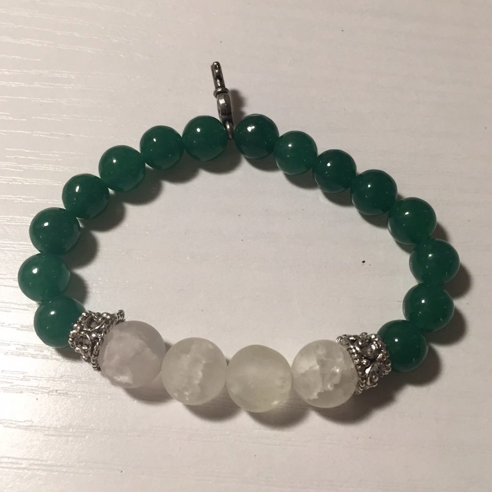 Beautiful Earthy Bracelet🌏